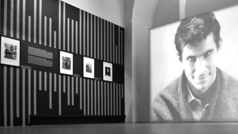 Alfred Hitchcock: i capolavori targati Universal in mostra a Milano