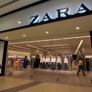 E’ morta Rosalia Mera, la fondatrice di Zara: era la donna più ricca di Spagna