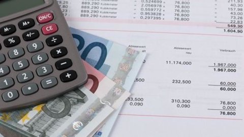 Federconsumatori: tariffe, +41% in dieci anni