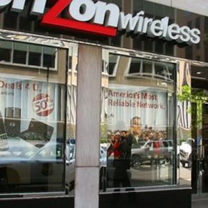 Verizon compra Aol: 4,4 miliardi di dollari