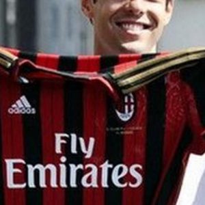 Turin-Milan, dengan lambang Kakà