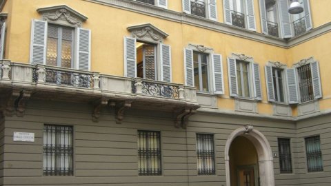 Mediobanca, sorpasso: Del Vecchio sale al 7,5% e scavalca Vivendi