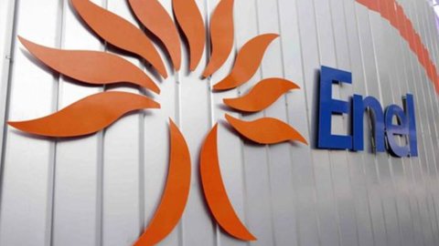 Enel: a signé l'accord avec le russe Rosneft, vendra une participation égale à 1,8 milliard de dollars