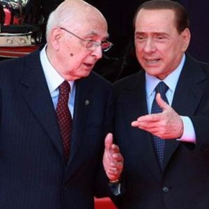 Napolitano către PDL: „Presiune tulburătoare pentru dizolvarea Camerelor”