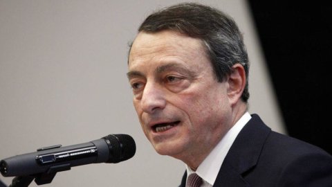 Draghi e il bicchiere pieno solo a metà