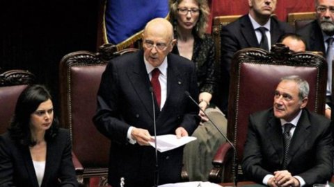 Napolitano : "Tout respect institutionnel a été perdu"