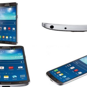 Samsung lancia lo smartphone a schermo curvo