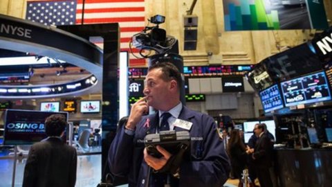 USA: Historischer Rekord an der Wall Street, der Dow Jones erstmals bei 15.900 Punkten