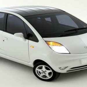 Tata: la Nano, la cenerentola delle auto low cost, fa flop