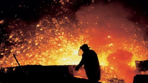 Acciaio, chi sabota l’impianto di Piombino e chi può ancora salvarlo