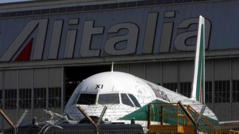 Les Echos: Air France spre diluarea mizei la Alitalia