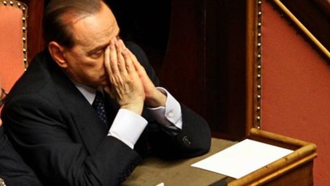 Berlusconi, Giunta'da hala bir muamma