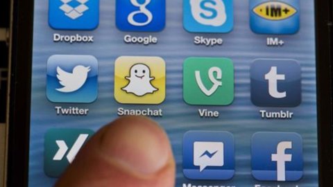 Les entreprises s'ouvrent aux réseaux sociaux : les applications ne sont pas la cause de l'improductivité