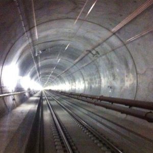 Gotthard, der längste Tunnel der Welt geht in Betrieb (VIDEO)