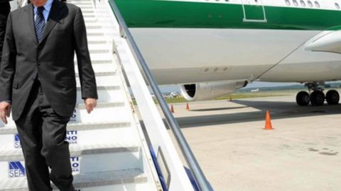 Alitalia: منافع میں کمی، Colaninno چھوڑ دیتا ہے۔