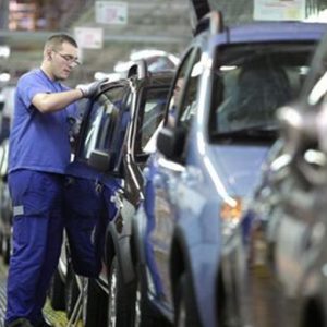 Germania: ordini all’industria in calo del 2,2% ad ottobre