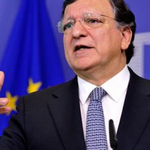 UE ke Italia: tidak ada penyimpangan pada defisit investasi, pengurangan utang tidak mencukupi