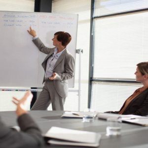 Alemania, SPD y CDU acuerdan cuotas de mujeres en los consejos de administración