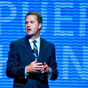 Wal-Mart, voici le nouveau PDG : étonnamment c'est le jeune Doug McMillon