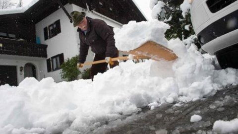 天气：大寒来袭 南方初降雪