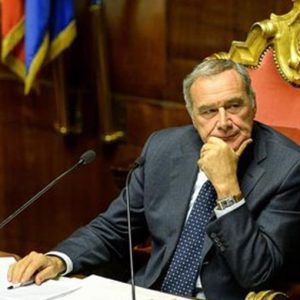 Caso De Gregorio, Senato parte civile contro Berlusconi. Grasso: “Obbligo morale”