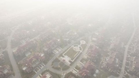 In Peking ist der Emissionsmarkt angelaufen, inzwischen werden aber weniger Nummernschilder ausgegeben