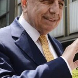 SERIE A ŞAMPİYONASI – Galliani depreminden sonra Katanya'da Milano ve hemen Maldini