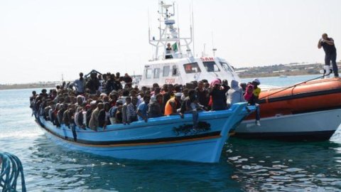 Eurosur is born: it will supervise irregular immigration towards the Italian coasts