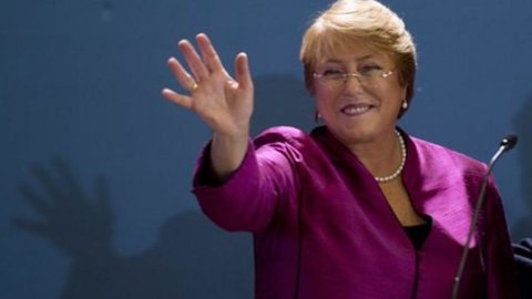 Michelle Bachelet torna alla guida del Cile