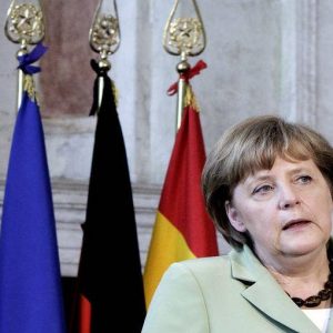 Merkel terbang ke Obama untuk membahas konflik di Ukraina