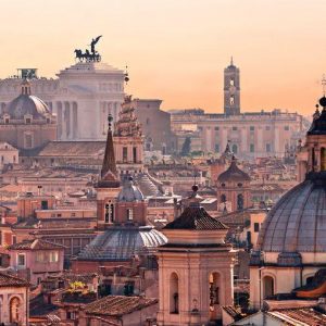 Borsa in rosso con l’esordio di Conte. Lo spread risale