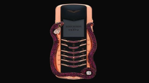 Vertu, il cellulare di lusso da 5 mila euro