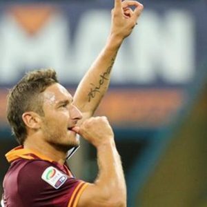 Roma-Totti, não é assim que um ícone é mortificado