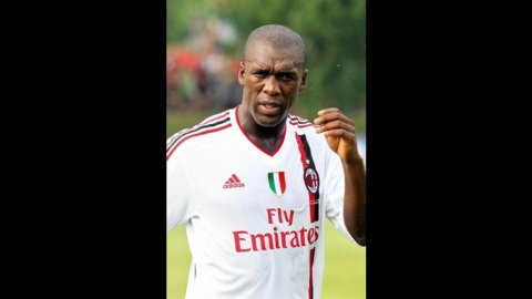 Milan: Allegri demitido, Seedorf chega na quinta-feira