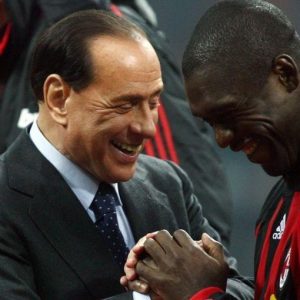 Professor Seedorf, bentornato al Milan. Ma per aprire un nuovo ciclo faccia un po’… l’inglese