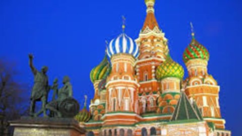 Russia: crescita economica e debolezze strutturali nel 2014 secondo Intesa SanPaolo