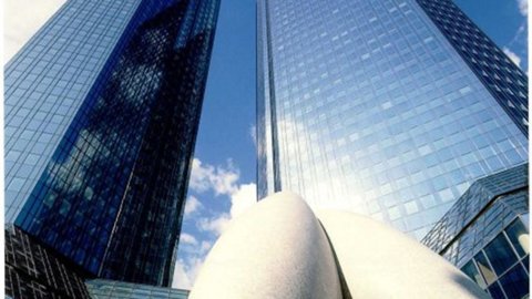 Скандал с Libor, Deutsche Bank должен заплатить штраф в размере 2 миллиардов долларов