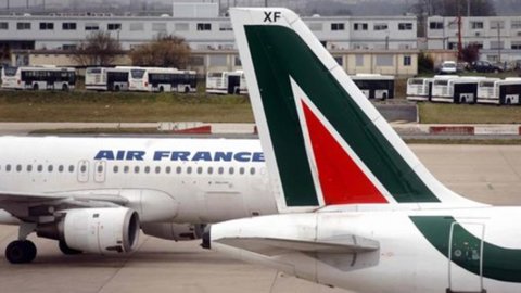 Air France está de vuelta: quiere a Alitalia para su nuevo low cost