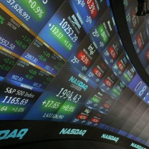 The Fed memberikan sprint ke dolar dan Nasdaq, Tria menurunkan spread