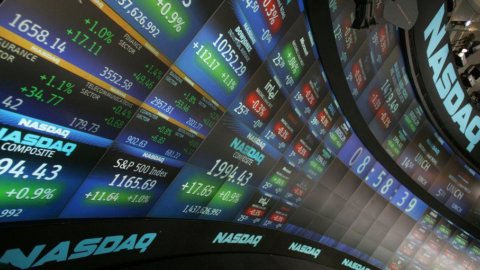 Nasdaq rekoru, petrol ve euro uçuyor, Btp %2'nin üzerinde