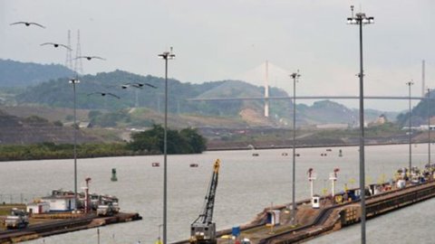 Panama, Sacyr-Salini consortium suspends work