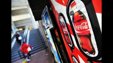 França, Coca Cola desafia Schweppes no segmento de refrigerantes