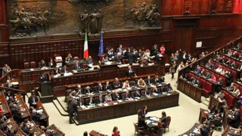 Detrazioni fiscali del 26% per contributi ai partiti politici fino a 30mila euro