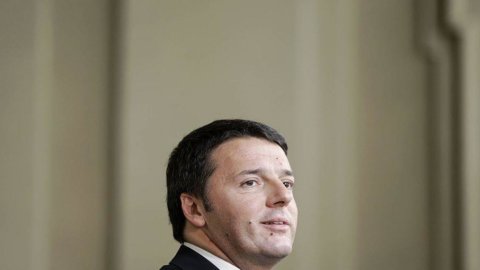 Renzi: “I soldi del Tfr sono dei lavoratori, martedì nuova proposta”