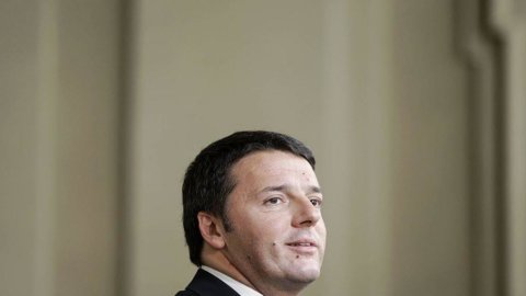 Renzi: reducir la cuña fiscal en al menos un 10%