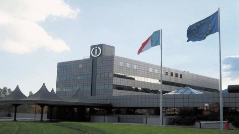 Indesit, Merloni apre a un partner. “tutte le strade ancora aperte”. Soluzione per giugno-luglio