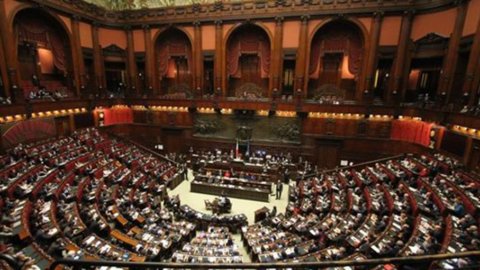 Legge elettorale, la Camera approva l’Italicum