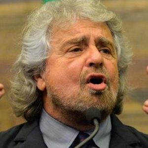 Grillo tifa Trump e Putin ma la base M5S si ribella