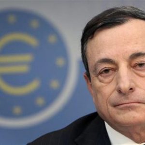 Ucraina, Draghi: puține legături financiare, dar și zona euro este în pericol