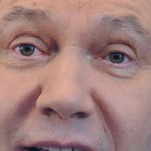 Ucraina: il Parlamento dichiara indipendenza della Crimea. Yanukovich: “Sono ancora il Presidente”